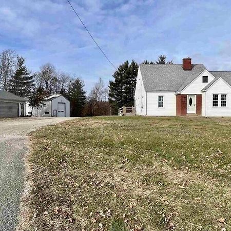 Trestle Creek Farm- Farmhouse Suite Bloomington Exterior photo